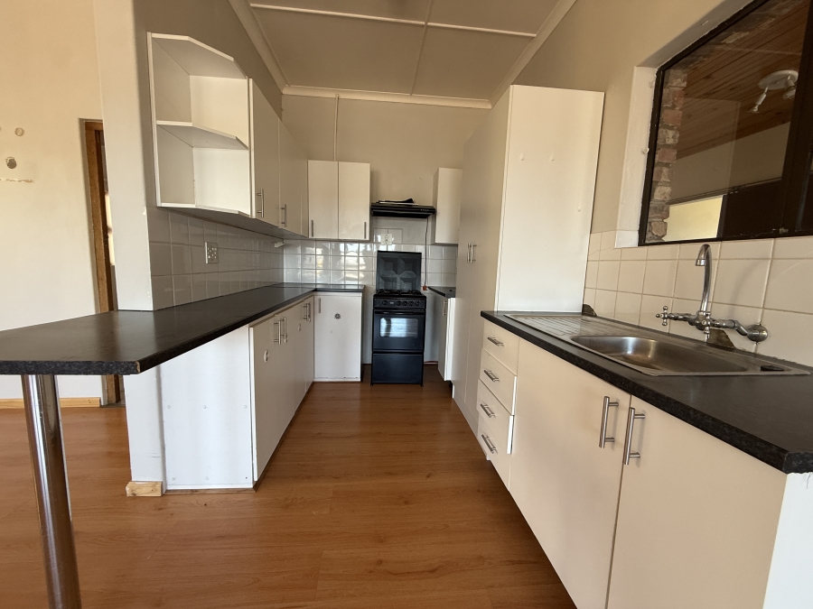 2 Bedroom Property for Sale in Stilbaai Wes Western Cape